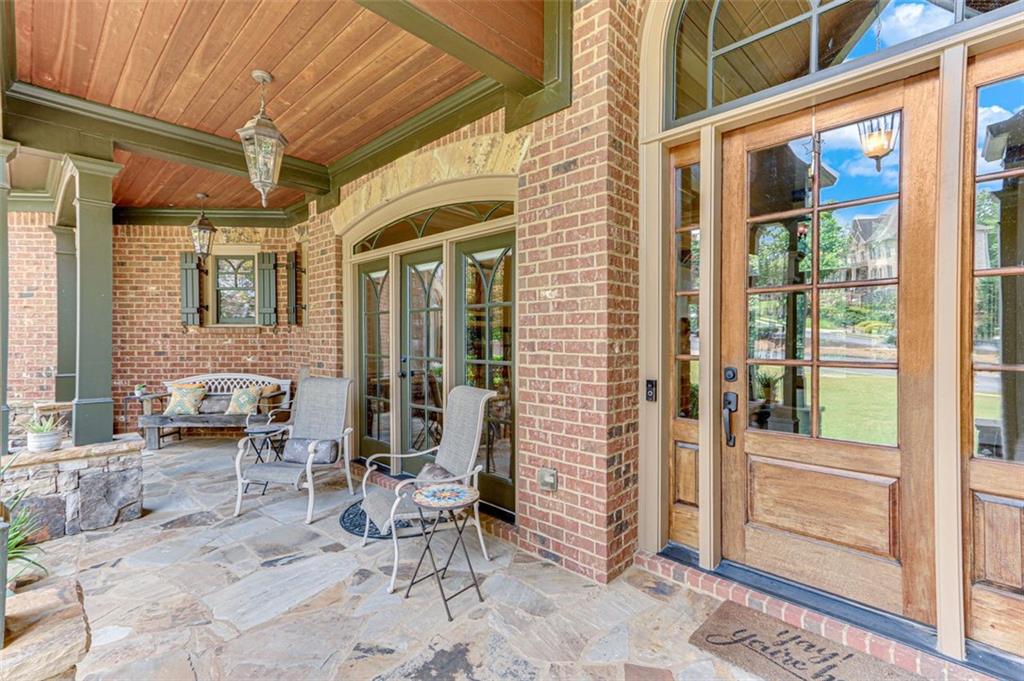 5623 Brendlynn Drive, Suwanee, Georgia image 11