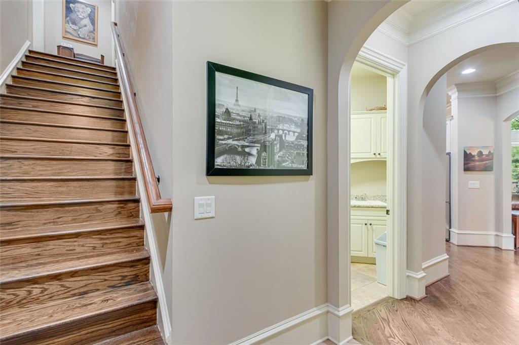5623 Brendlynn Drive, Suwanee, Georgia image 50