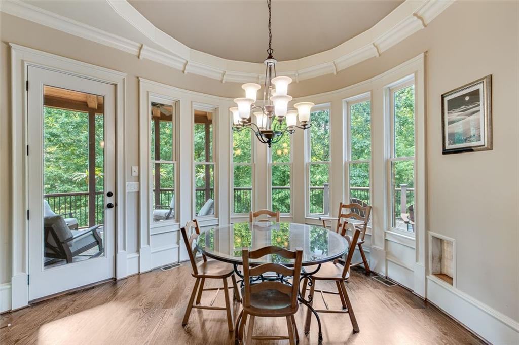 5623 Brendlynn Drive, Suwanee, Georgia image 30