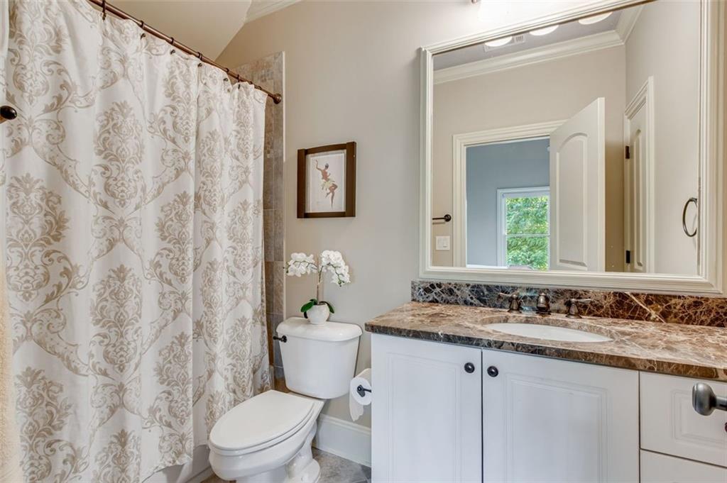 5623 Brendlynn Drive, Suwanee, Georgia image 49