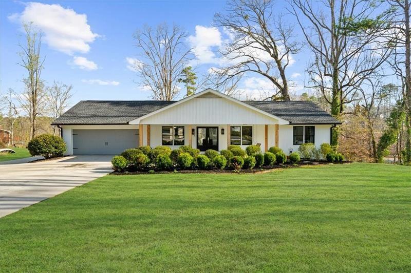 6313 Shoreland Circle