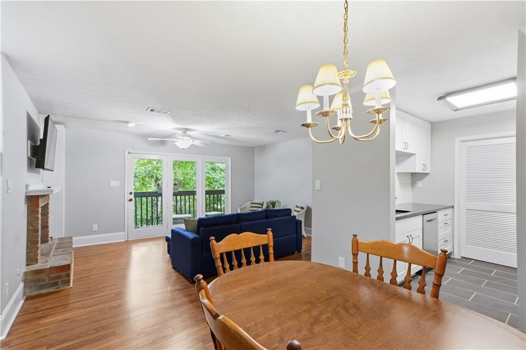 612 Tuxworth Circle