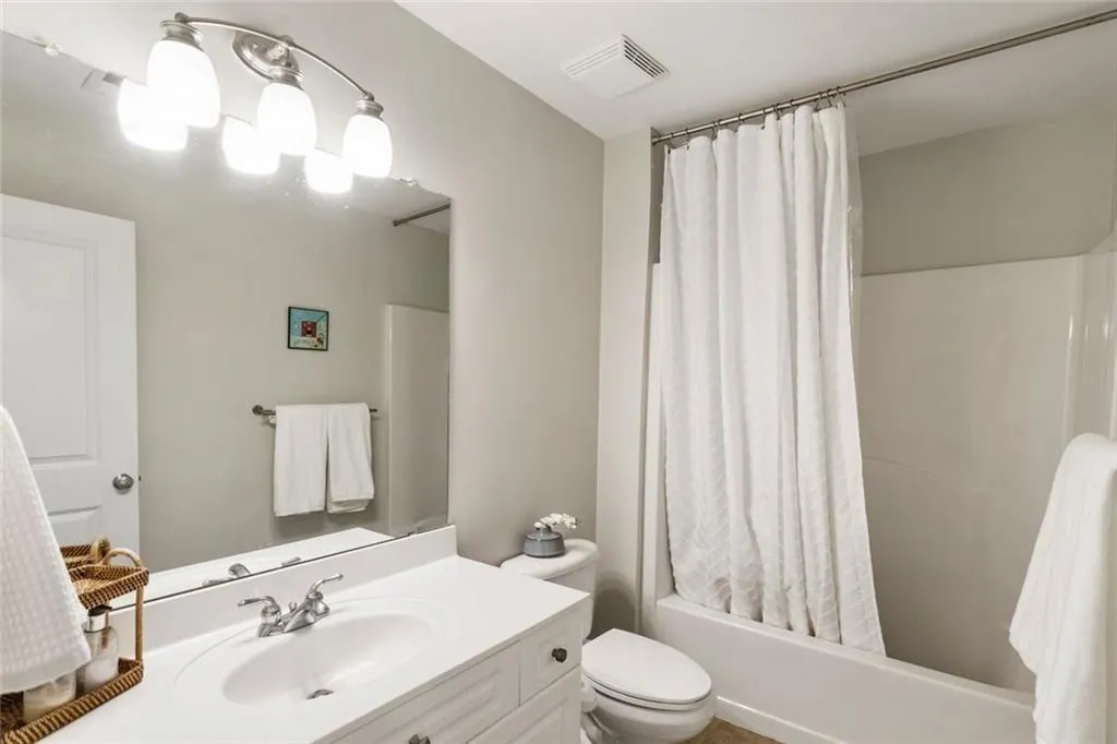 Atlanta, Georgia 30318, United States, 3 Bedrooms Bedrooms, ,3 BathroomsBathrooms,Residential,Active,159915