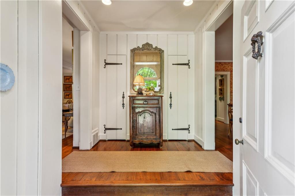 240 Nacoochee Drive, Atlanta, Texas image 3