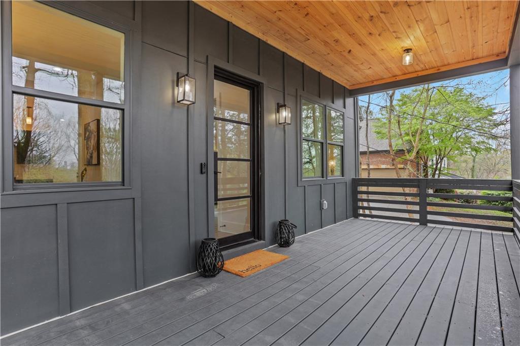 2497 Wawona Dr