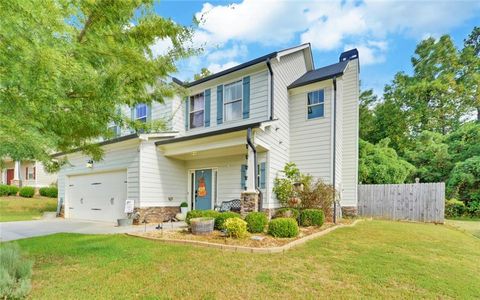 A home in Dawsonville