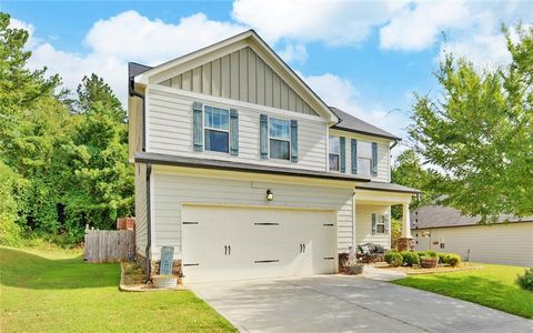 A home in Dawsonville