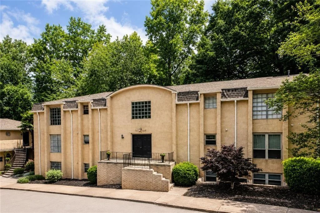 5400 Roswell Road Unit L6