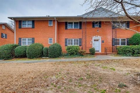 3660 Peachtree Road NE J5 Atlanta GA 30319