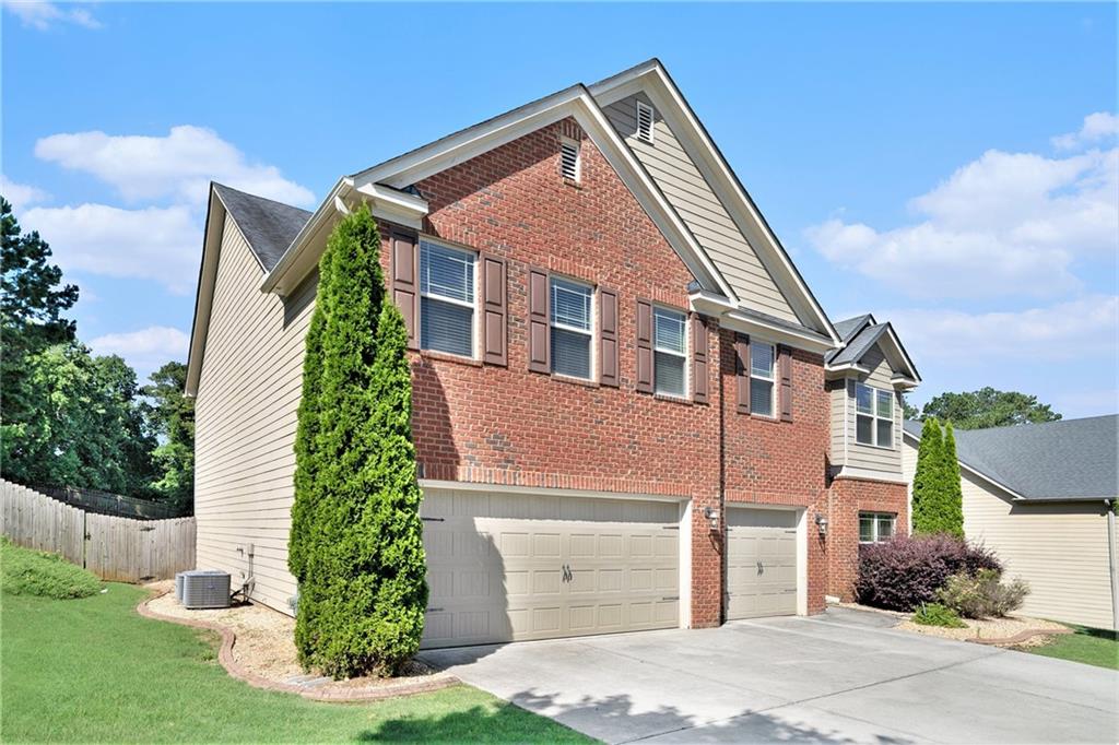 5689 Woodland Greens Road
