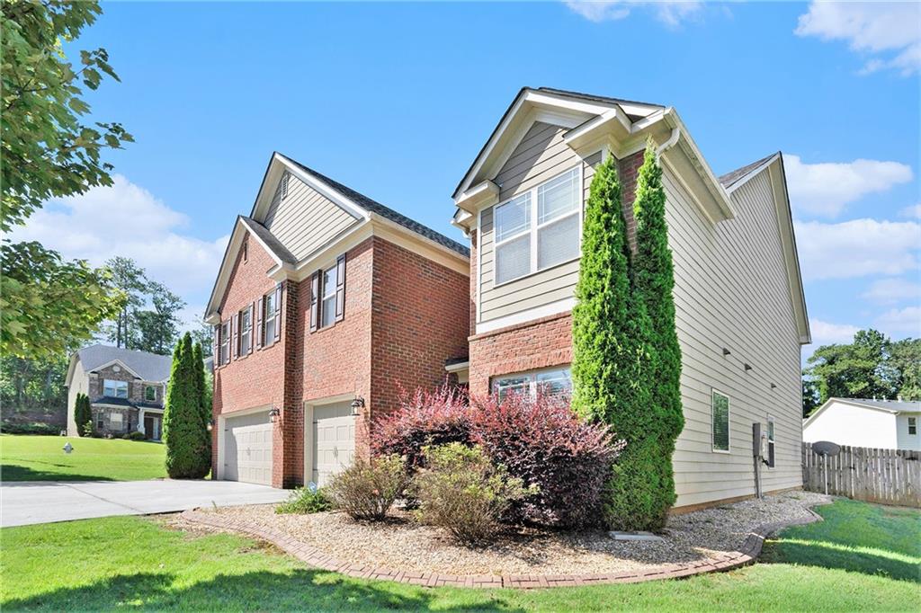 5689 Woodland Greens Road