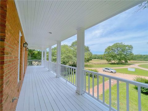 A home in Locust Grove