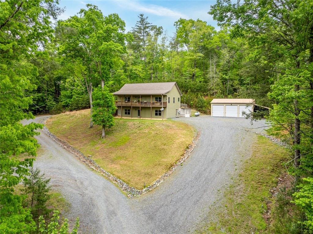 102 Waleska Lane, Ellijay, Georgia image 2