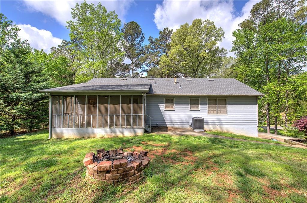 5534 Blackhawk Drive, Acworth, Georgia image 27