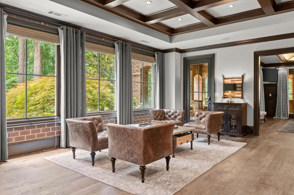 4874 Kettle River Point