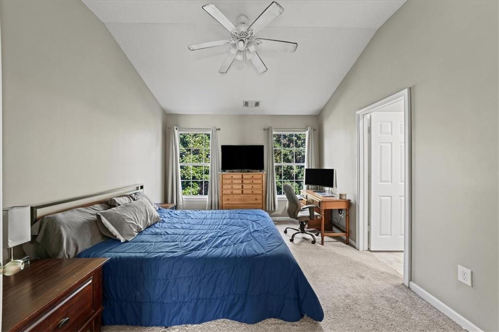 Lakeview Townhomes - Residential