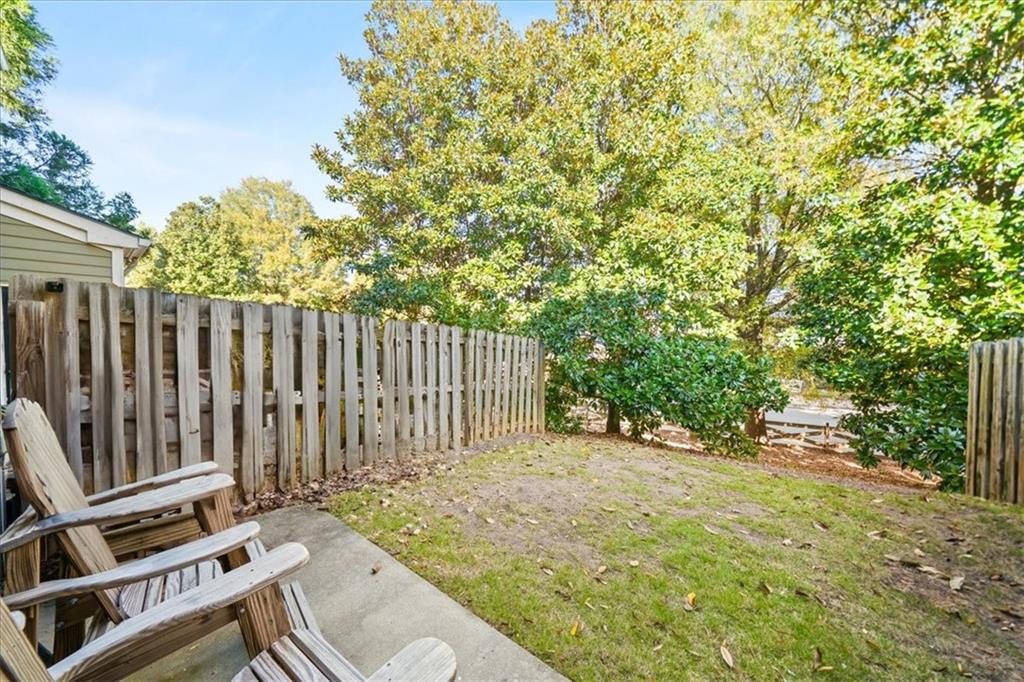 Lakeview Townhomes - Residential