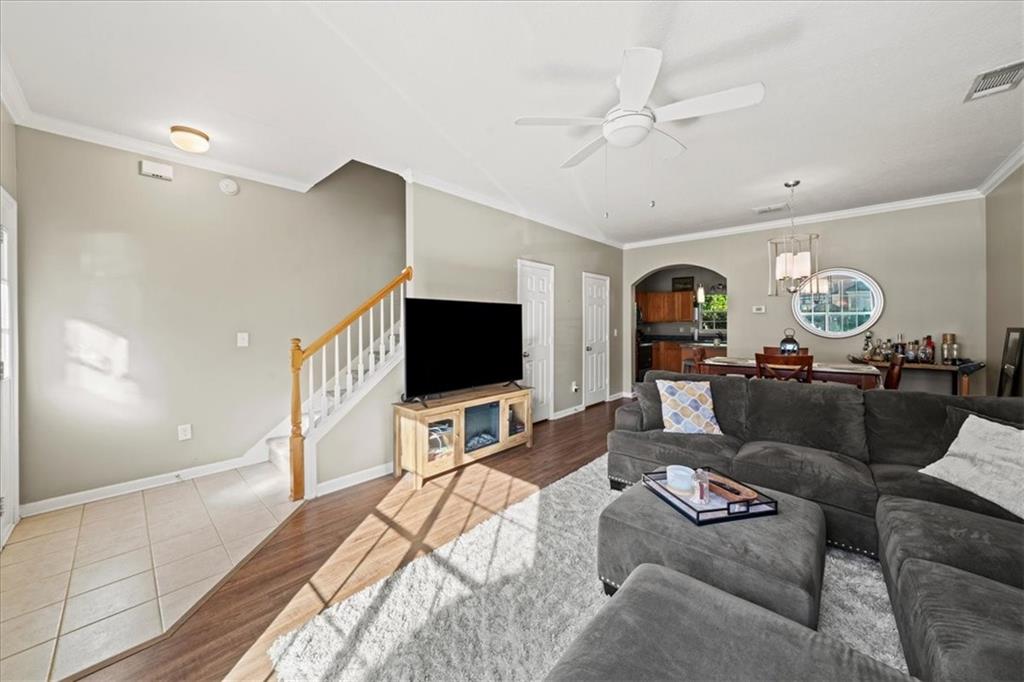 Lakeview Townhomes - Residential