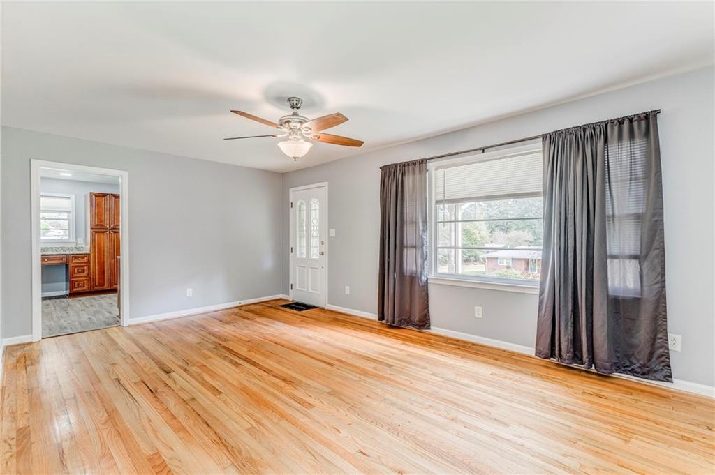 413 Blackberry Lane SE