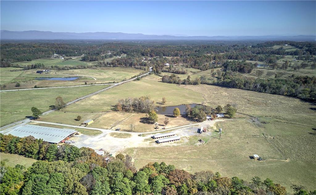 486 County Line Road