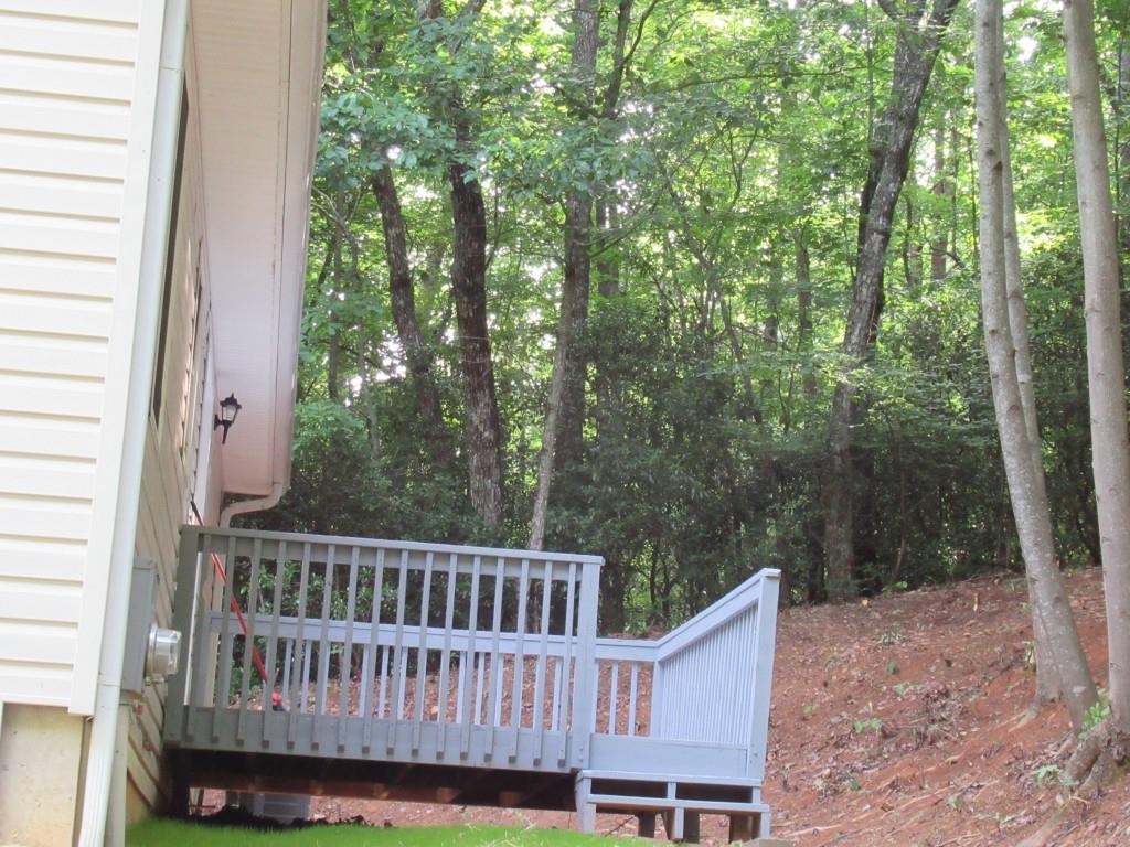 152 Royal Oaks Lane