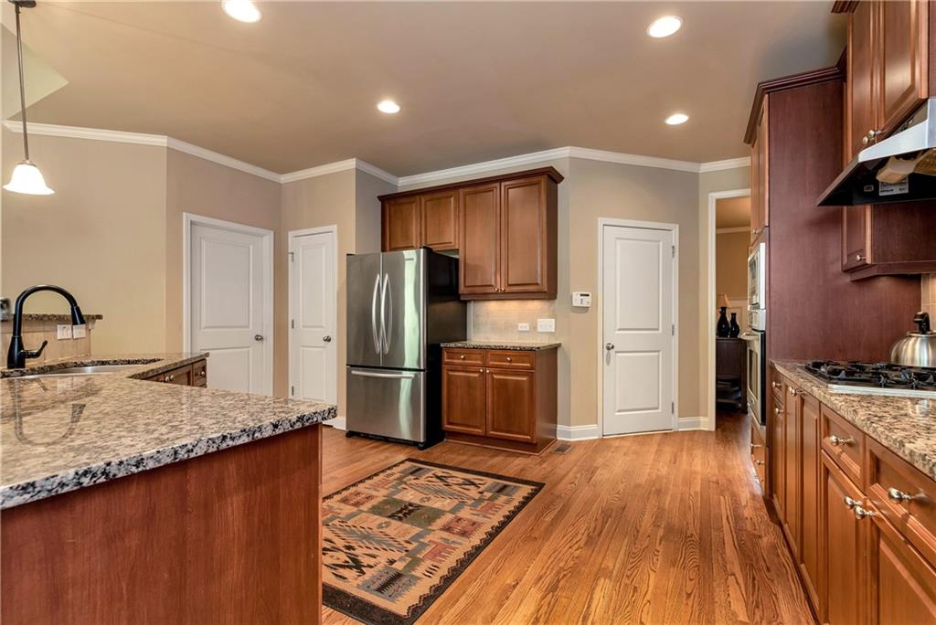 6125 Foxmoor Court, Gainesville, Georgia image 9
