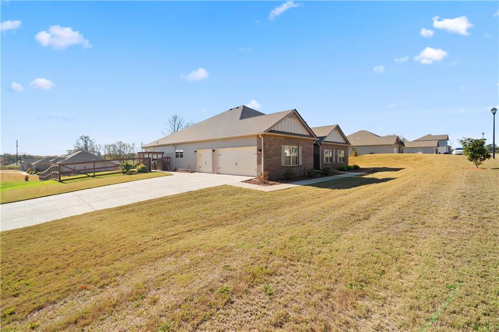 6065 Creekside View Lane, Clermont, Georgia image 3