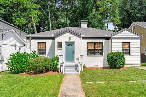 1739 Emerald Avenue SW Atlanta GA 30310
