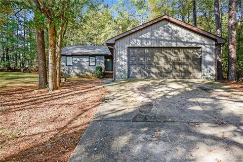 Homes For Sale - 145 Glenloch Parkway<br/> Stockbridge, GA 30281