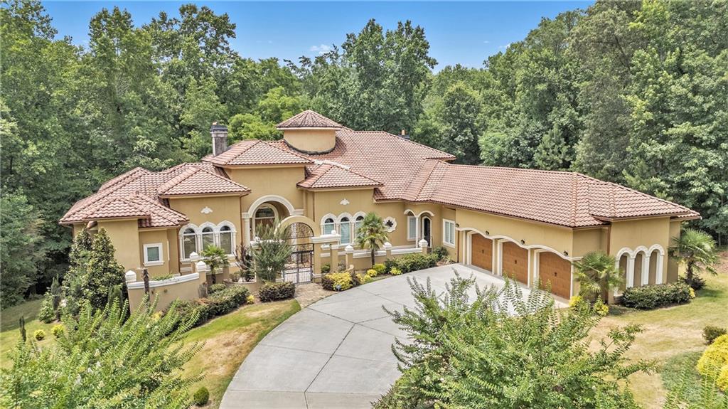1608 Golden Creek Court SW