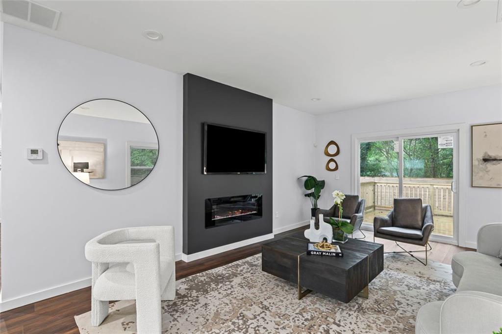 2187 BAYWOOD Drive SE