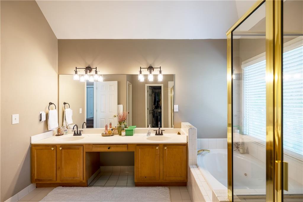 2975 Oak Hampton Way, Duluth, Georgia image 31