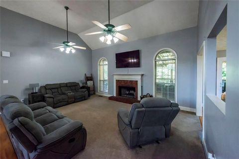 Single Family Residence in Villa Rica GA 510 Wesley Chapel Rd Rd 42.jpg