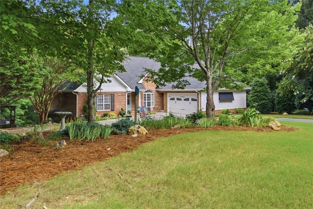 333 Rustic Ridge Road NE