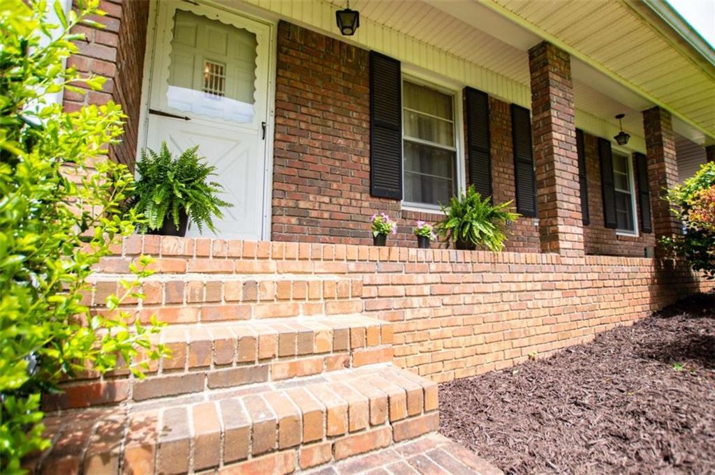 3047 E Anderson Drive, Lithia Springs, Georgia image 12