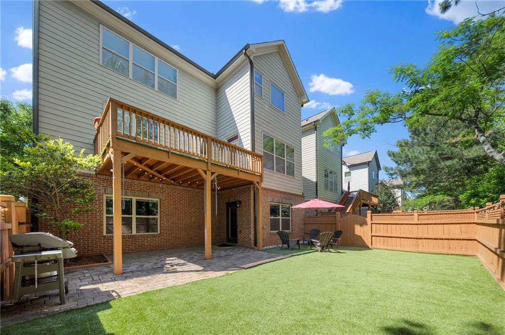 7805 Highland Bluff