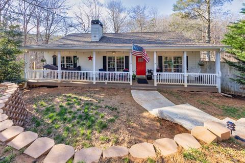 A home in Dahlonega