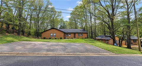 Multifamily For Sale - 271 E Wright Street<br/> Winder, GA 30680