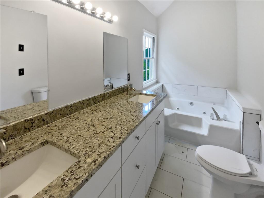 225 Woodfield Court, Mcdonough, Georgia image 7