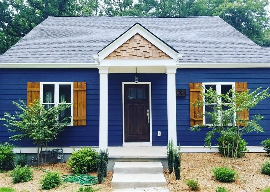 Renovated to the studs in 2019! This 1920s Craftsman lives like new! Just steps away from Semmes Park and burgeoning East Point Path. Nestled on an oversized lot this 4 bedroom, 2 and a half bath is ideal for entertaining. The primary suite is located on the first floor secluded from the supporting bedrooms. Enjoy your summer evenings entertaining in this open floorplan. Additionally there is 2 large porches providing you fantastic outdoor living spaces.