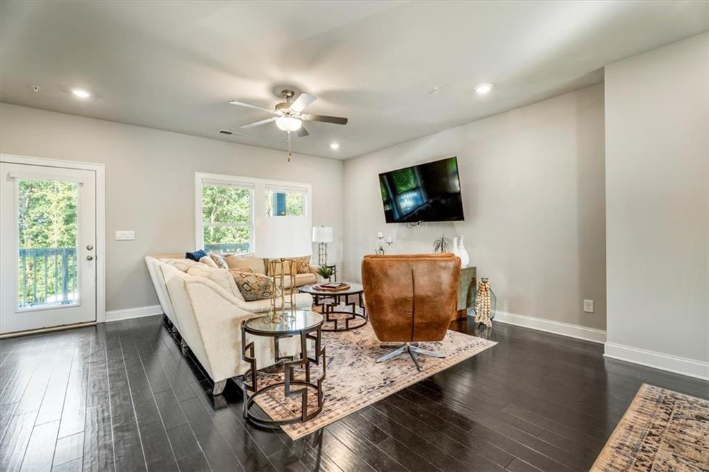 Ridgewalk Landing - Residential