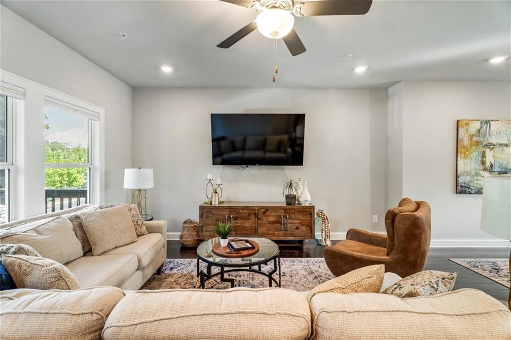 Ridgewalk Landing - Residential