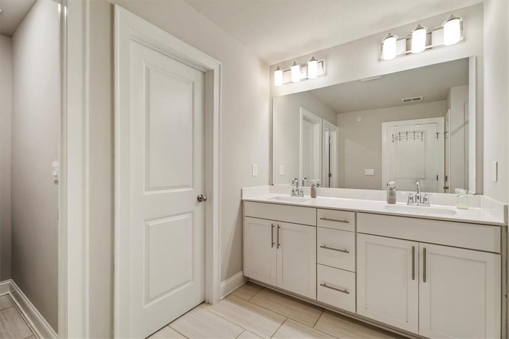 Ridgewalk Landing - Residential