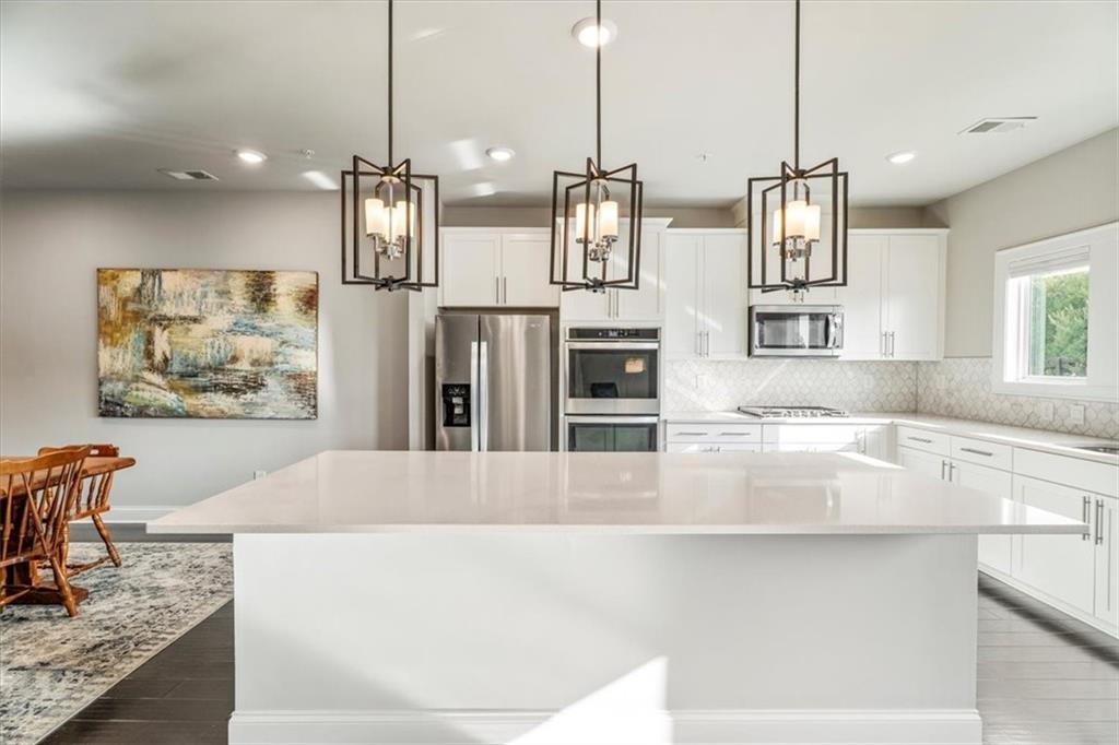 Ridgewalk Landing - Residential