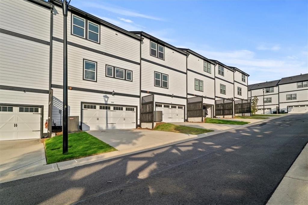 Ridgewalk Landing - Residential