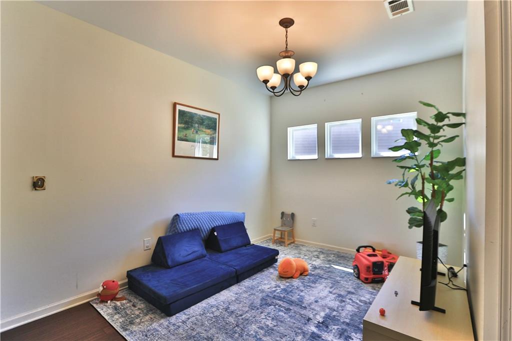 1320 Avalon Creek Road