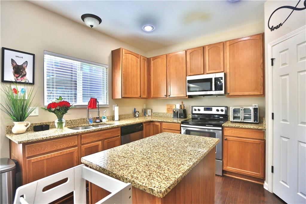 1320 Avalon Creek Road