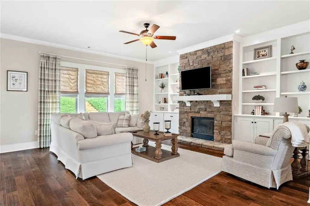 Canton, Georgia 30114, United States, 4 Bedrooms Bedrooms, ,4 BathroomsBathrooms,Residential,Active,152597