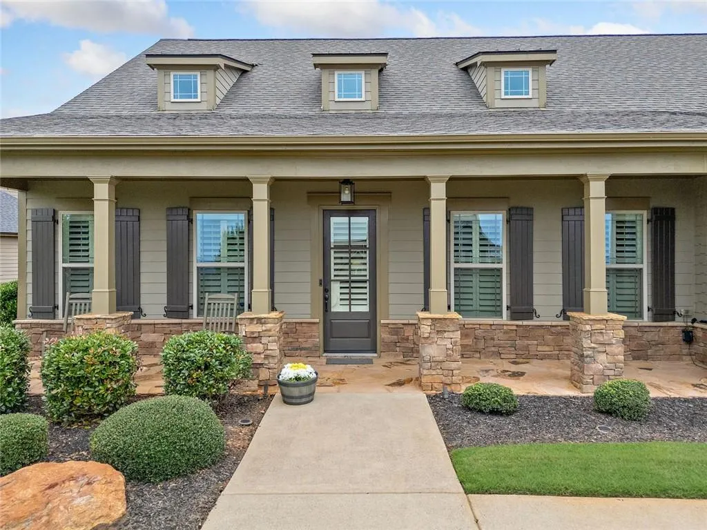 Canton, Georgia 30114, United States, 4 Bedrooms Bedrooms, ,4 BathroomsBathrooms,Residential,Active,152597