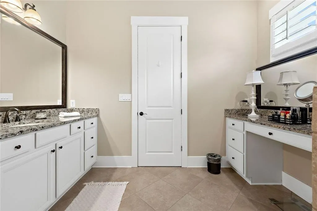 Canton, Georgia 30114, United States, 4 Bedrooms Bedrooms, ,4 BathroomsBathrooms,Residential,Active,152597